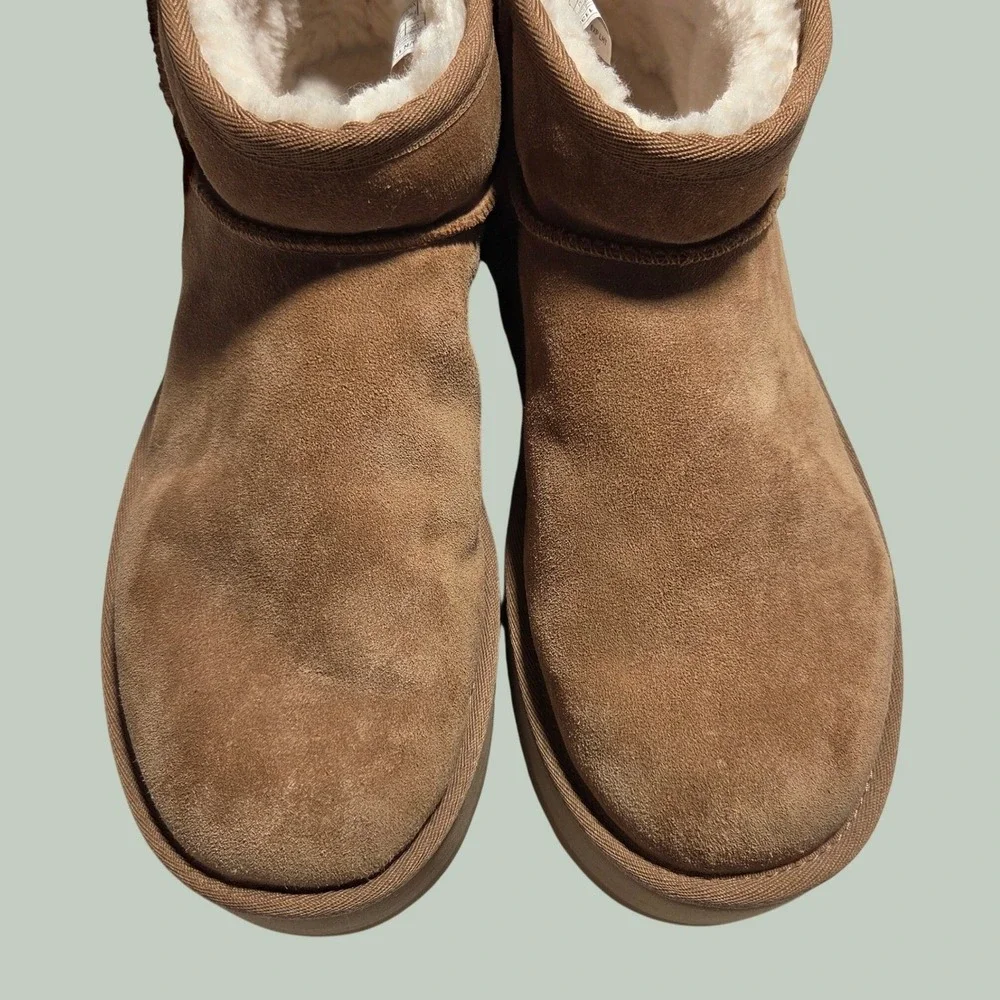 UGG classic ultra